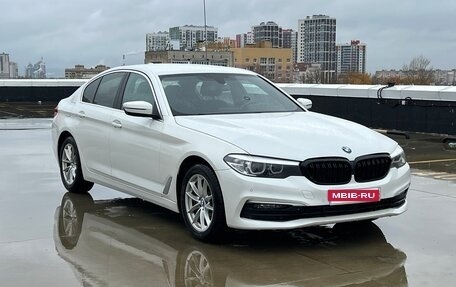 BMW 5 серия, 2018 год, 2 950 000 рублей, 3 фотография