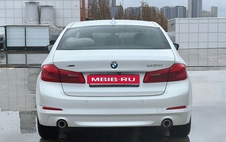 BMW 5 серия, 2018 год, 2 950 000 рублей, 7 фотография