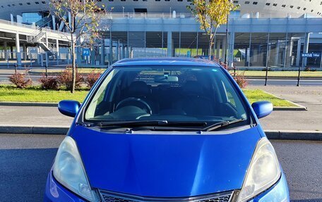 Honda Fit III, 2011 год, 870 000 рублей, 2 фотография