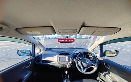 Honda Fit III, 2011 год, 870 000 рублей, 18 фотография