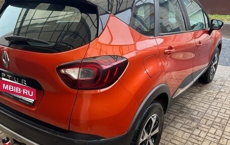 Renault Kaptur I рестайлинг, 2018 год, 1 150 000 рублей, 3 фотография