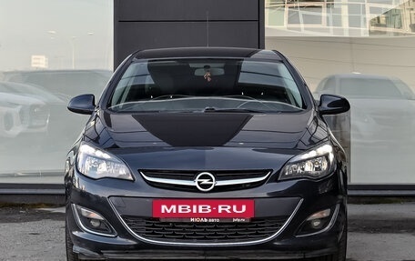 Opel Astra J, 2014 год, 920 000 рублей, 2 фотография