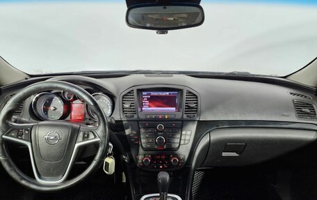 Opel Insignia II рестайлинг, 2011 год, 800 000 рублей, 17 фотография