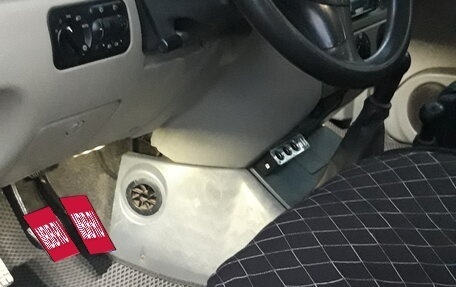 ЛуАЗ Patriot, 2010 год, 600 000 рублей, 11 фотография