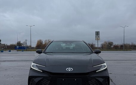 Toyota Camry, 2025 год, 4 200 000 рублей, 2 фотография