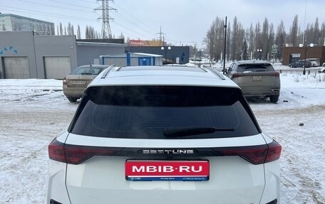 FAW Bestune T77, 2022 год, 1 670 000 рублей, 2 фотография