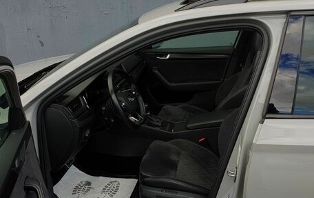 Skoda Superb III рестайлинг, 2021 год, 3 500 000 рублей, 8 фотография