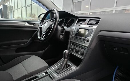 Volkswagen Golf VII, 2015 год, 1 577 700 рублей, 6 фотография