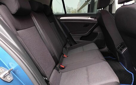 Volkswagen Golf VII, 2015 год, 1 577 700 рублей, 14 фотография