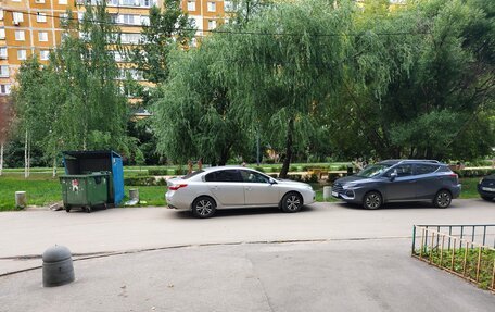 Renault Latitude I, 2010 год, 650 000 рублей, 3 фотография