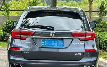 Honda Avancier II, 2022 год, 2 800 000 рублей, 4 фотография