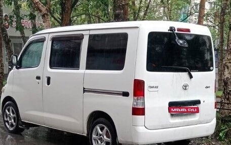 Toyota Town Ace IV, 2011 год, 990 000 рублей, 1 фотография