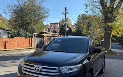 Toyota Highlander III, 2012 год, 1 850 000 рублей, 1 фотография