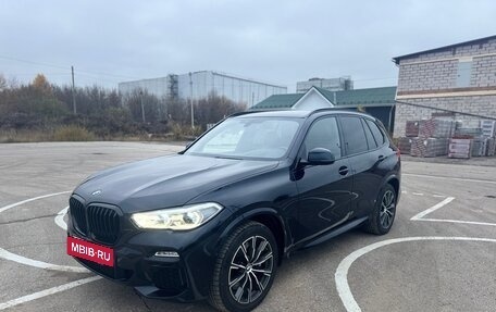 BMW X5, 2019 год, 5 600 000 рублей, 3 фотография