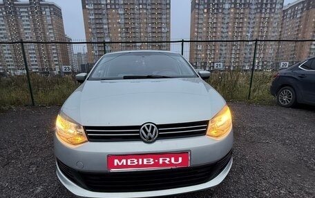 Volkswagen Polo VI (EU Market), 2011 год, 559 000 рублей, 1 фотография