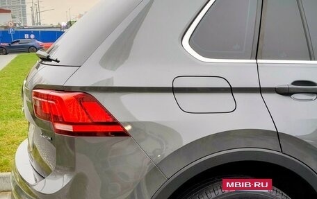 Volkswagen Tiguan II, 2021 год, 3 400 000 рублей, 4 фотография