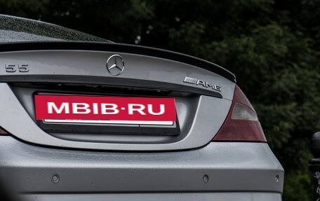 Mercedes-Benz CLS, 2005 год, 1 450 000 рублей, 26 фотография