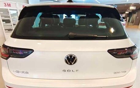 Volkswagen Golf VIII, 2022 год, 2 590 000 рублей, 6 фотография