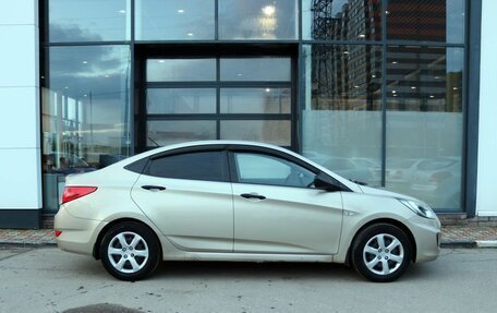 Hyundai Solaris II рестайлинг, 2011 год, 549 000 рублей, 6 фотография