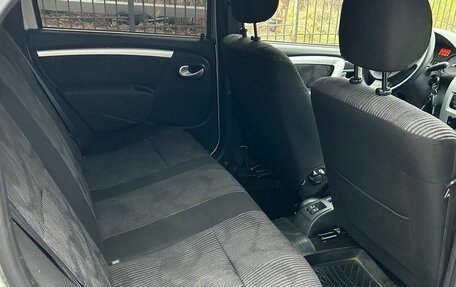 Renault Logan I, 2013 год, 300 000 рублей, 11 фотография