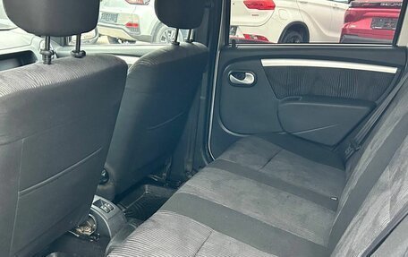 Renault Logan I, 2013 год, 300 000 рублей, 12 фотография