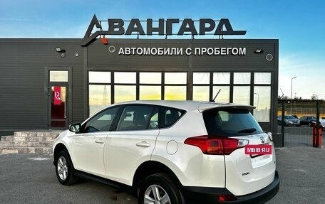 Toyota RAV4, 2013 год, 1 550 000 рублей, 4 фотография