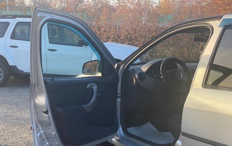 Renault Logan I, 2012 год, 299 000 рублей, 9 фотография