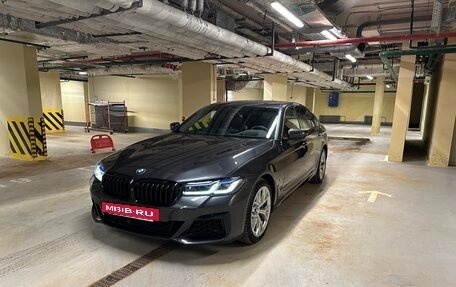 BMW 5 серия, 2020 год, 7 500 000 рублей, 10 фотография