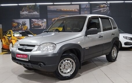 Chevrolet Niva I рестайлинг, 2017 год, 498 000 рублей, 1 фотография