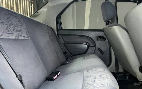 Renault Logan I, 2006 год, 370 000 рублей, 8 фотография