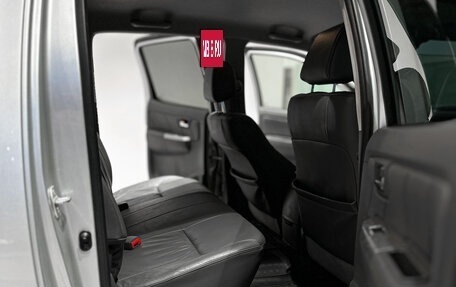 Toyota Hilux VII, 2013 год, 2 317 000 рублей, 10 фотография