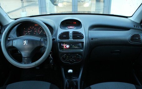 Peugeot 206, 2004 год, 147 000 рублей, 20 фотография