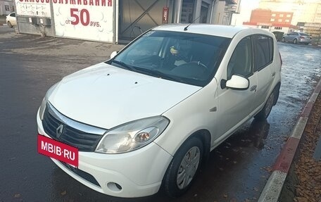 Renault Sandero I, 2010 год, 490 000 рублей, 2 фотография