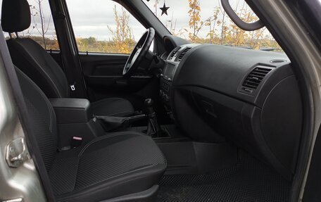 ЛуАЗ Patriot, 2015 год, 1 400 000 рублей, 22 фотография