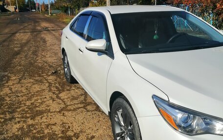 Toyota Camry, 2015 год, 1 750 000 рублей, 3 фотография