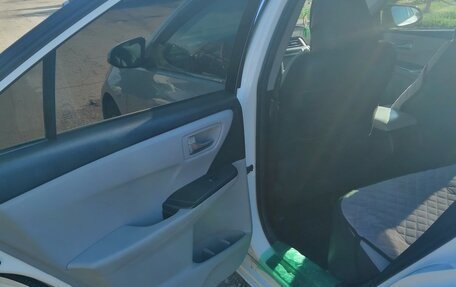 Toyota Camry, 2015 год, 1 750 000 рублей, 9 фотография