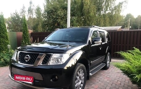 Nissan Pathfinder, 2012 год, 1 850 000 рублей, 2 фотография