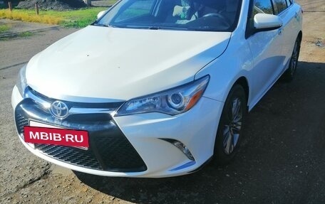 Toyota Camry, 2015 год, 1 750 000 рублей, 10 фотография