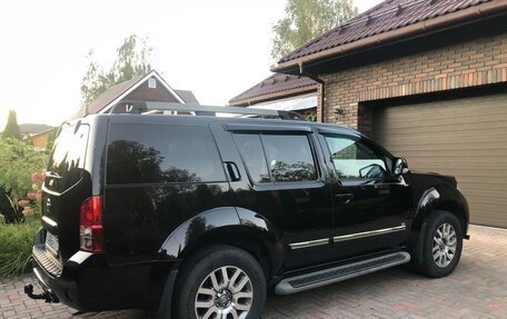 Nissan Pathfinder, 2012 год, 1 850 000 рублей, 35 фотография