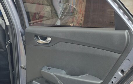 Hyundai Solaris II рестайлинг, 2021 год, 1 800 000 рублей, 11 фотография