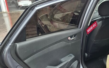 Hyundai Solaris II рестайлинг, 2021 год, 1 800 000 рублей, 13 фотография