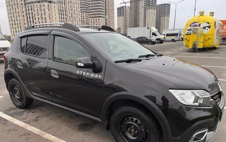 Renault Sandero II рестайлинг, 2018 год, 850 000 рублей, 5 фотография