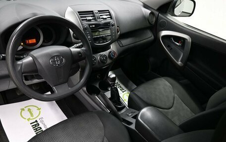 Toyota RAV4, 2011 год, 1 645 000 рублей, 9 фотография