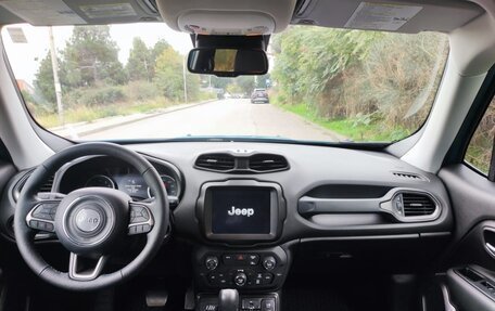 Jeep Renegade I рестайлинг, 2022 год, 1 900 000 рублей, 9 фотография