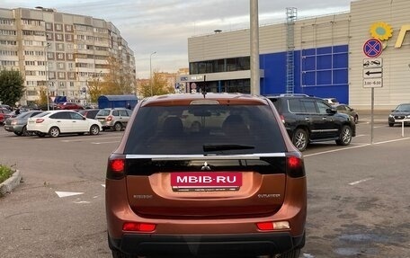 Mitsubishi Outlander III рестайлинг 3, 2012 год, 1 049 000 рублей, 6 фотография