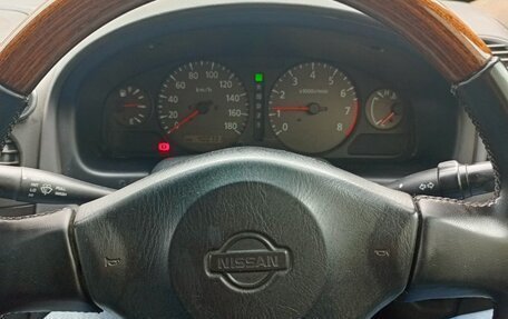 Nissan Sunny B15, 2000 год, 280 000 рублей, 4 фотография