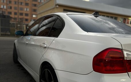 BMW 3 серия, 2007 год, 1 060 000 рублей, 7 фотография
