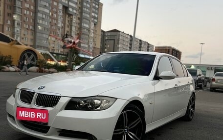 BMW 3 серия, 2007 год, 1 060 000 рублей, 10 фотография