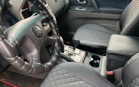 Mitsubishi Pajero III рестайлинг, 2006 год, 1 200 000 рублей, 8 фотография