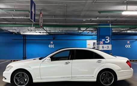 Mercedes-Benz S-Класс, 2011 год, 1 750 000 рублей, 29 фотография